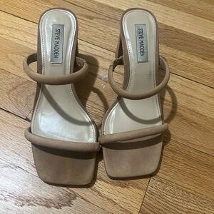 Steve Madden Women's Tan Heeled Sandals